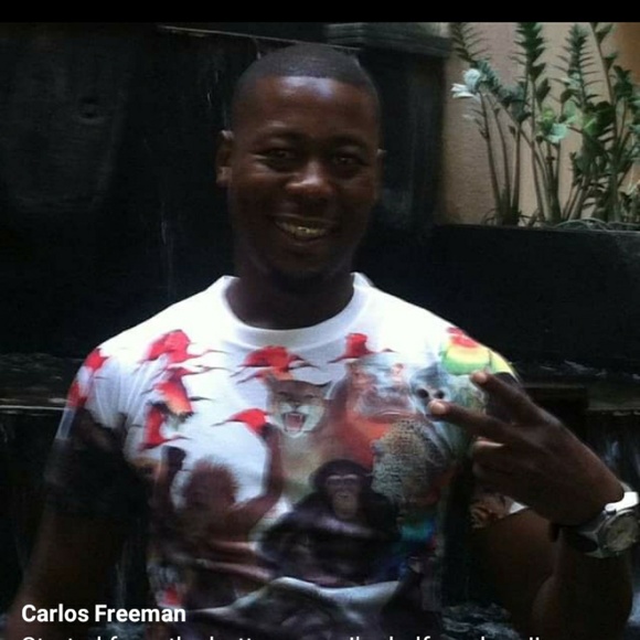 Meet your Posher, Carlos - Picture 4 of 4